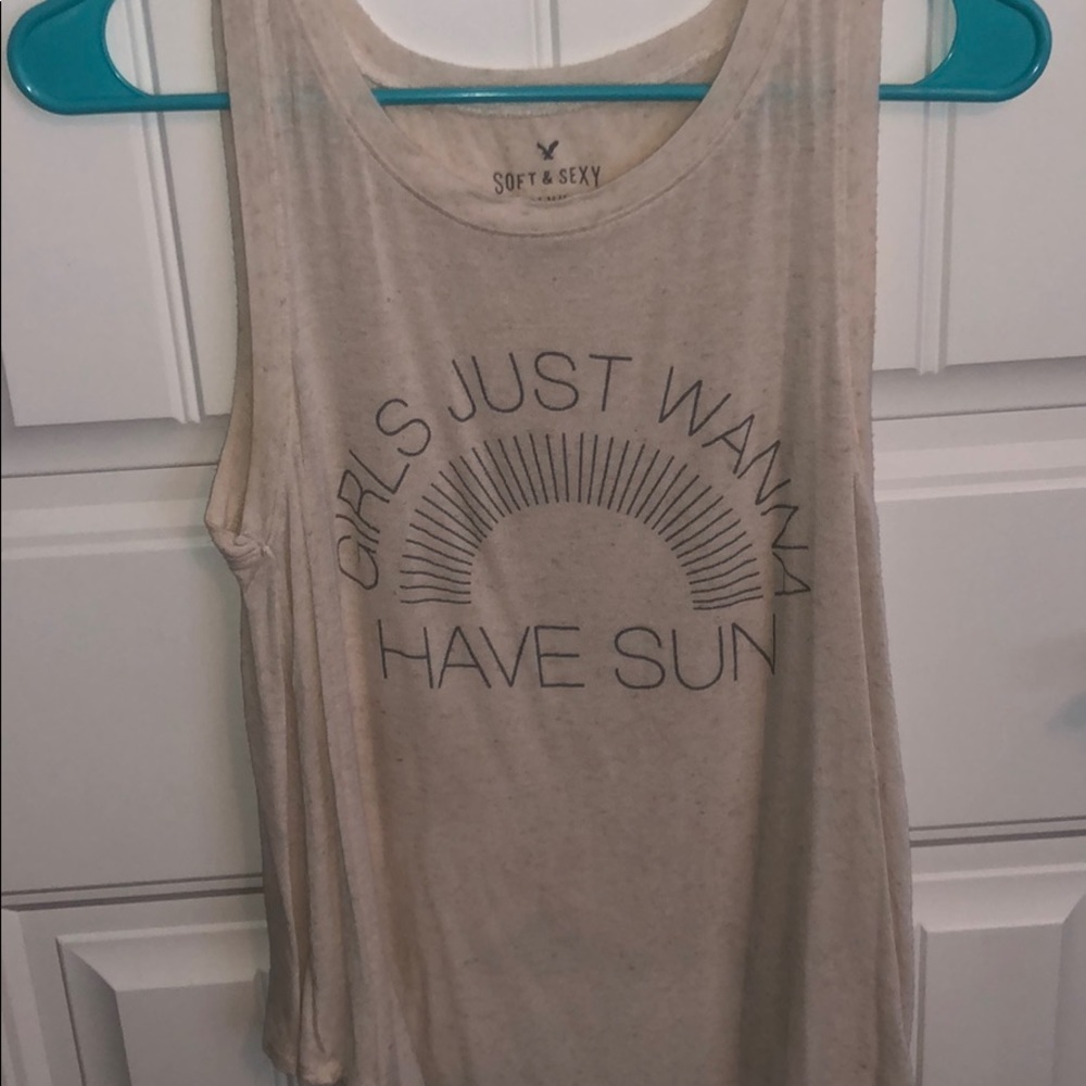 Cute tank top!